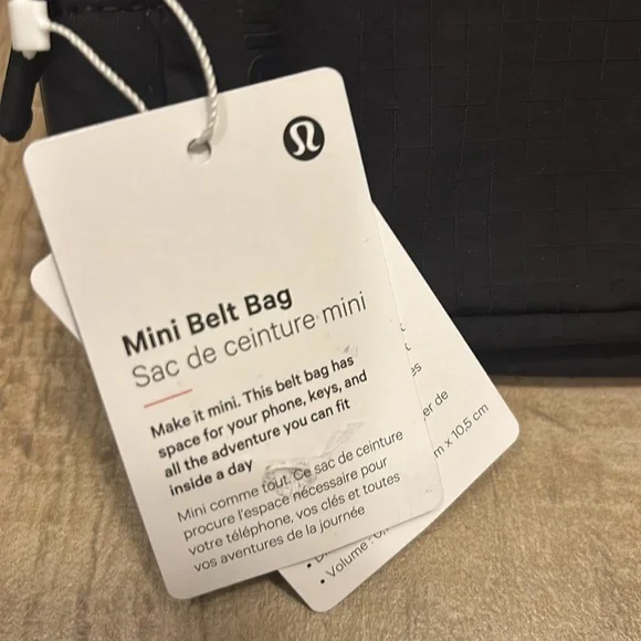 Lululemon athletica Black Mini Belt Bag women - Picture 2 of 5